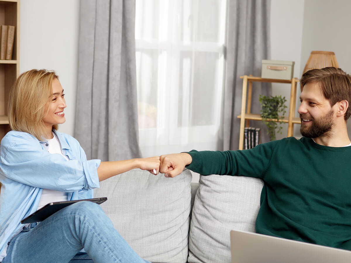 How to Support Someone You Love Through Hair Loss